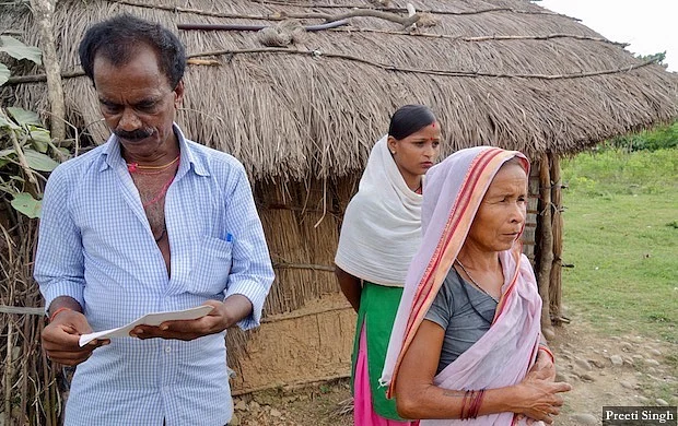 Ramsheela Devi of Bhiknathori village, with her husband and Madhu Devi.