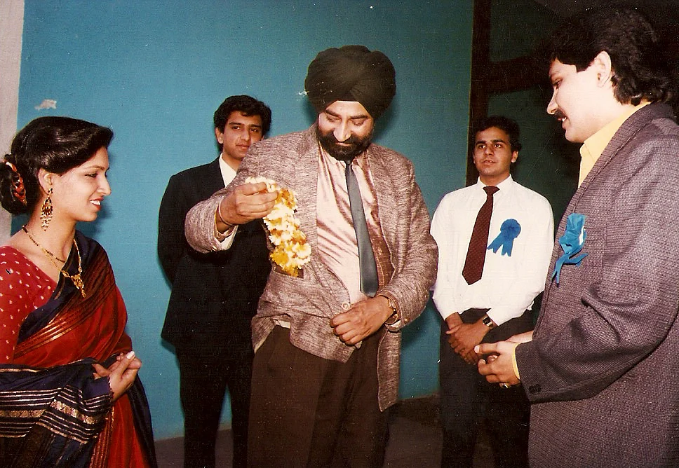 A scene from the sitcom, <i>Flop Show.</i>