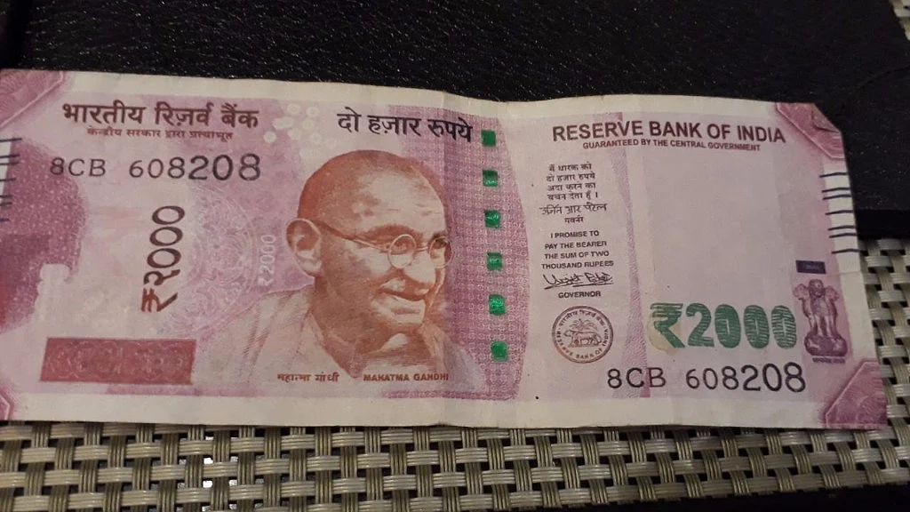 A fake Rs 2,000 note that was rejected as it didn’t have RBI inscribed along the silver vertical thread.
