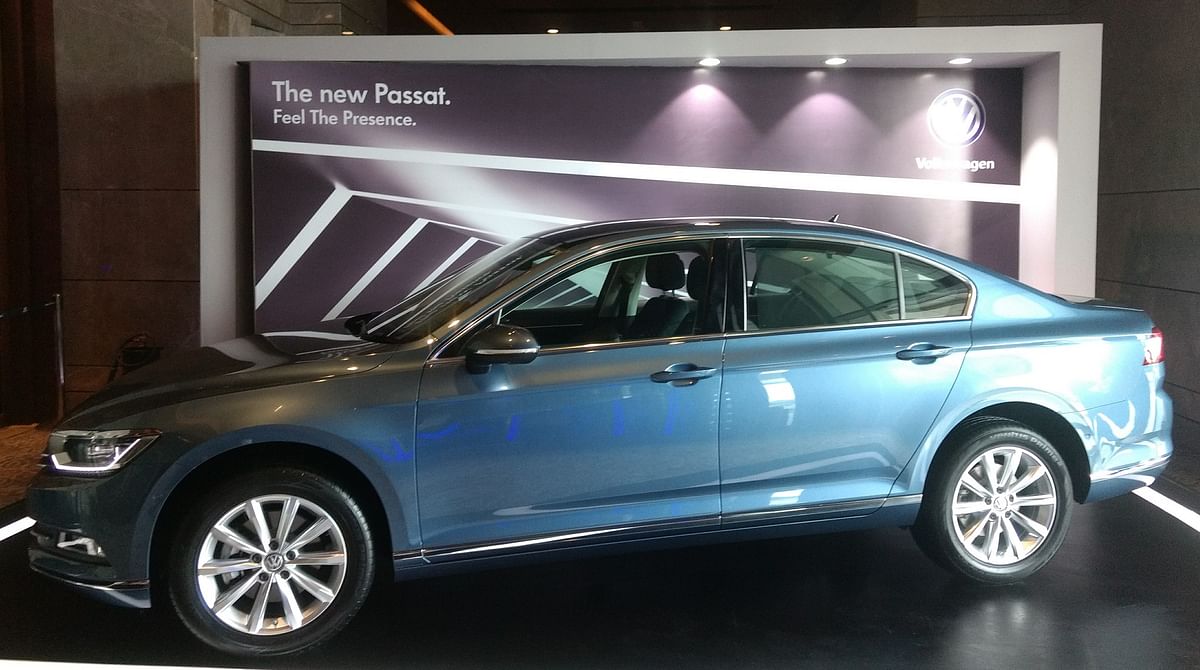 The 8th generation Volkswagen Passat comes with a 2-litre diesel engine that pumps out 177 PS of power. 