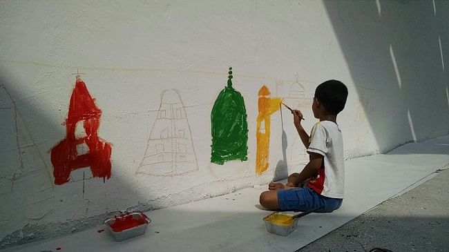 Colours of Chennai project wants people to feel connected to public spaces around them, by beautifying public walls.