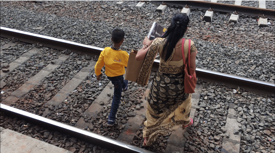 9 people are crushed on the tracks of Mumbai locals daily,  is Railways well equipped to deal with emergencies?