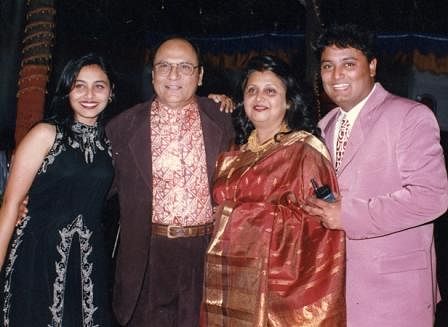 Rani Mukerji’s father Ram Mukherjee passes away in Mumbai.