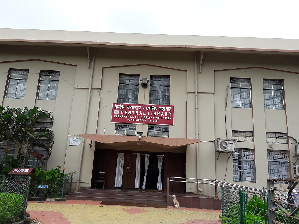 Visva Bharati University has decided to take a break from tradition by distributing degrees on its own.