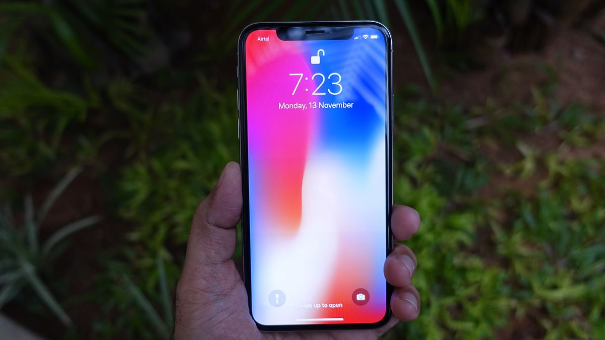 The latest and the most anticipated iPhone comes with an OLED screen, vertical dual camera and Face ID. 