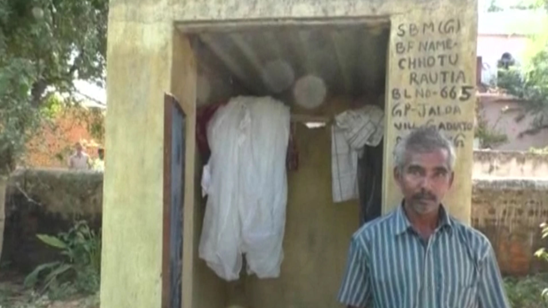 After being denied a home, a man in Odisha starts living in the Swacch toilet.