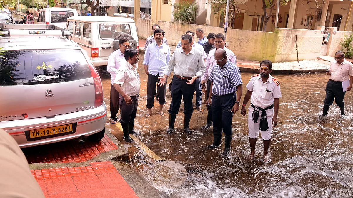 Coastal districts on high alert; drinking water to be chlorinated.