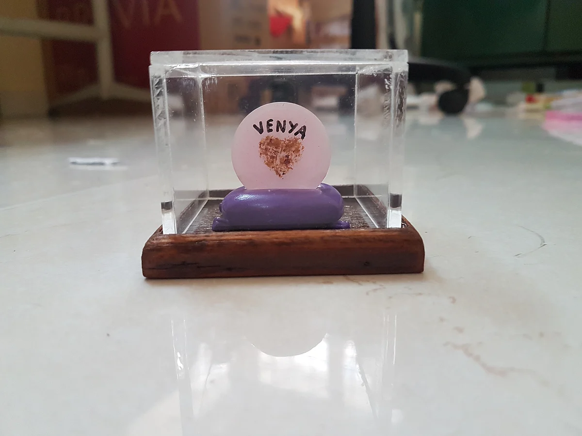 Many mothers now want keepsakes made out of the umbilical cord or their child’s hair. 