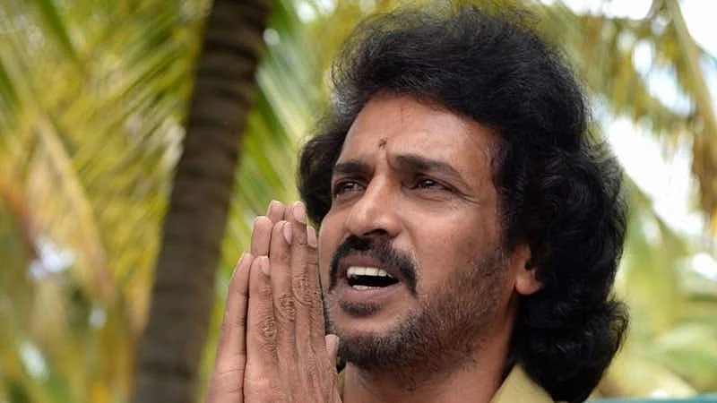 Kannada film star Upendra announced that he would foray into politics.