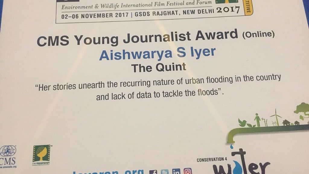 The Quint’s AIshwarya Iyer wins the CMS Young Journalist Award 2017.