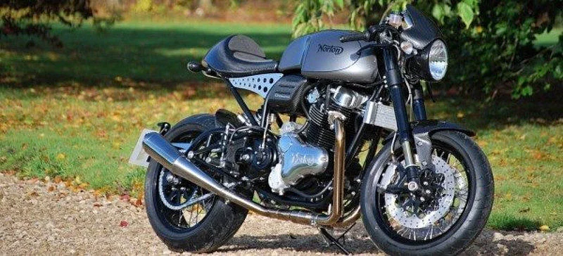 The Norton Dominator is a 961 cc, air-cooled, parallel-twin cafe racer. 