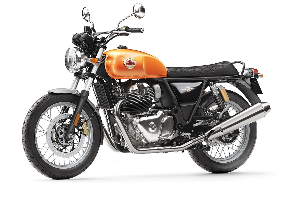 The Royal Enfield twins feature a new 650 cc parallel twin engine that puts out 47 bhp of power and 52 Nm of torque.