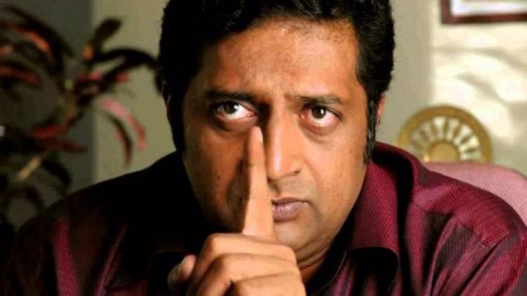 Prakash Raj says he will not be joining any political party.&nbsp;