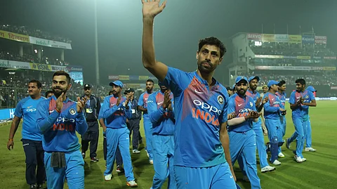 I Have No Regrets Says Ashish Nehra After Farewell Game I Have No Regrets Says Ashish Nehra After Farewell Game