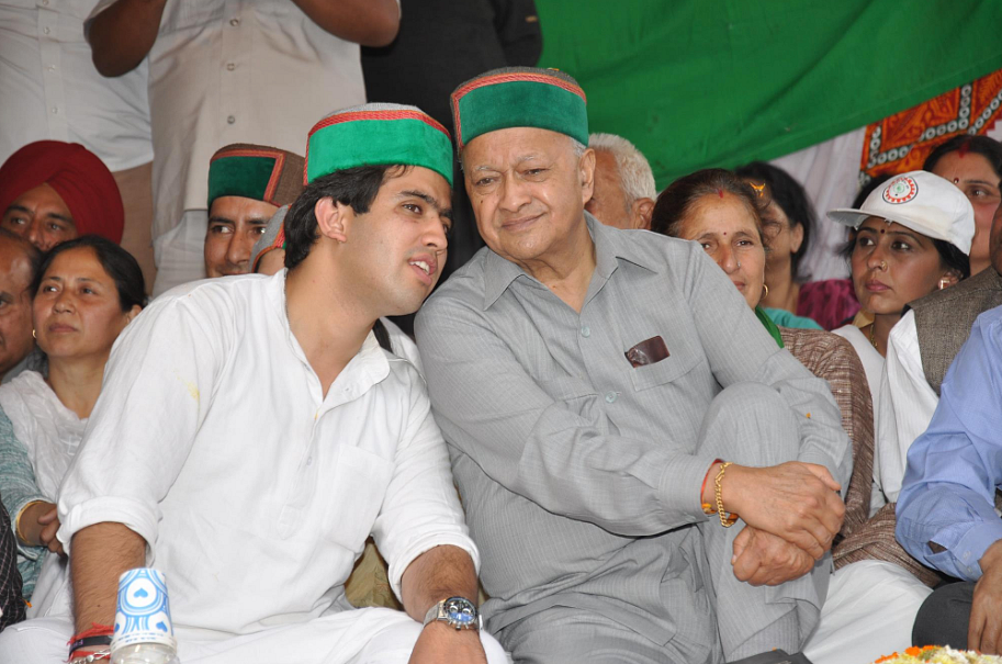 Vikamaditya Singh with his father.