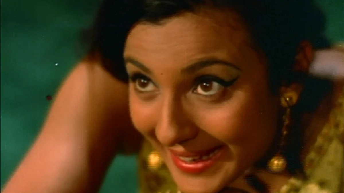 An effervescent Tanuja as Anju in <i>Jewel Thief.</i>