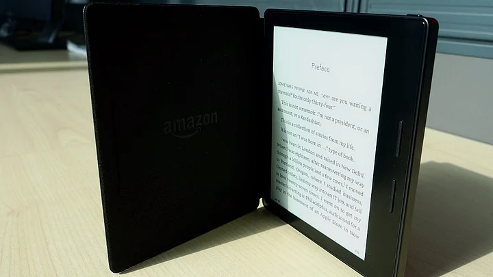 Amazon n'a jamais voulu remplacer les livres par Kindle mais a presque fait