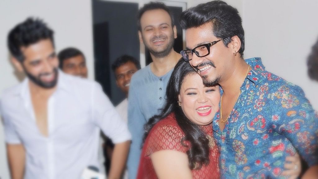 Bharti Singh with Haarsh Limbachiyaa at the launch of their song <i>Tum Khoobsurat Ho.</i>