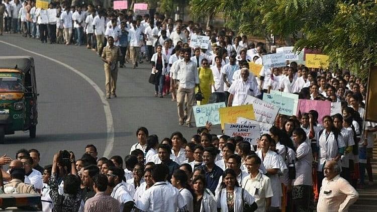 Doctors protest in Karnataka