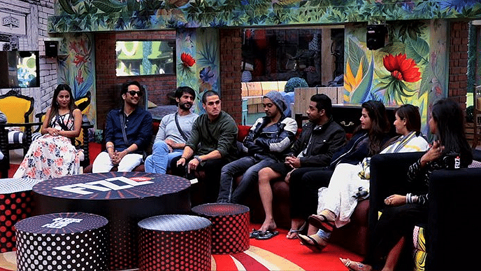 In Bigg Boss 11 Ep 49, Arshi, Bandagi & Puneesh are nominated as the worst contestants in the luxury budget task.