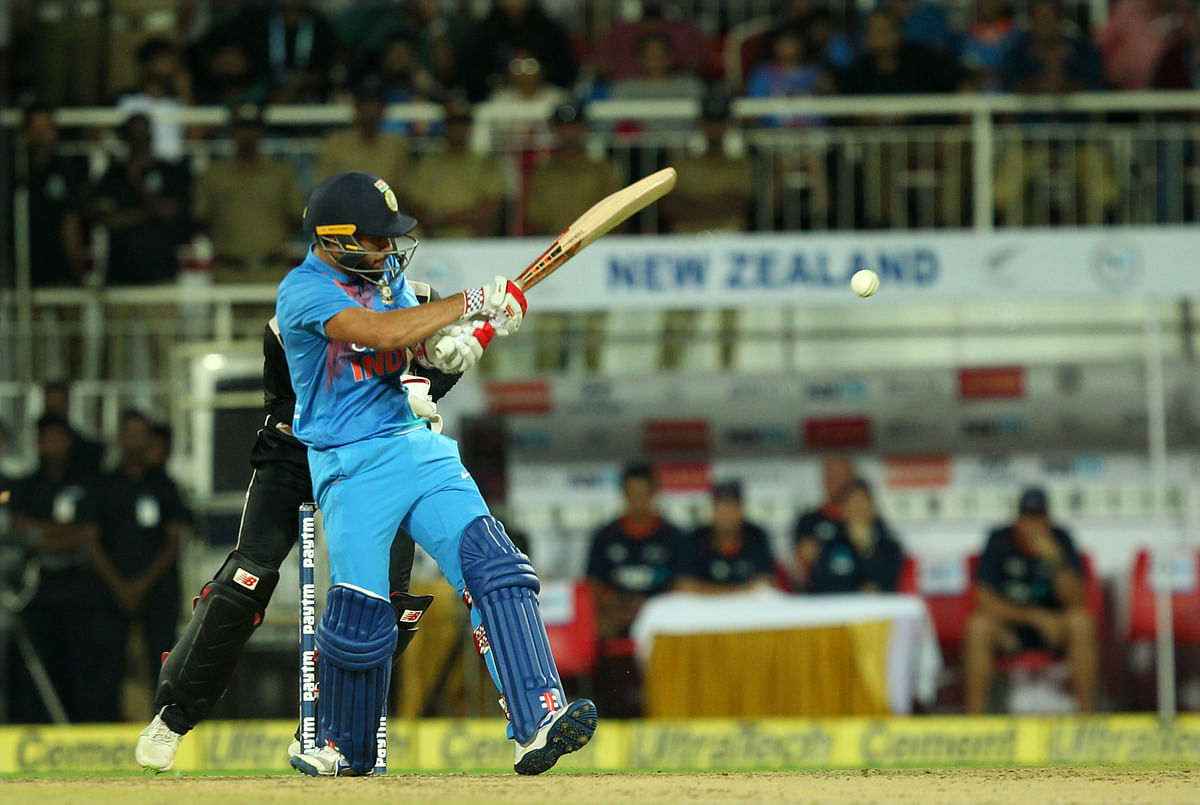 India beat New Zealand by 6 runs in the third T20 to win the three-match series 2-1.