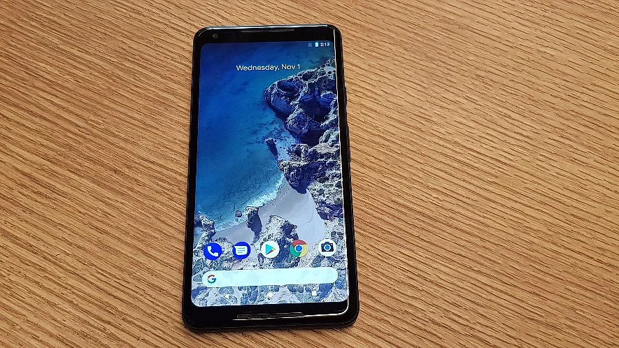 Pixel 2 XL gets a bigger form size compared to the Pixel 2. 