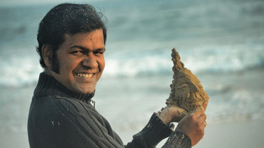 Noted sand artist Sudarsan Pattnaik was hospitalised with an injury on Sunday, 3 December, after being physically attacked.