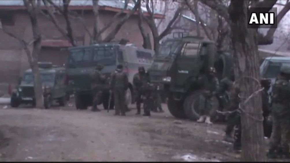 Security forces launched a cordon and search operation in Shopian on the evening of 18 December.