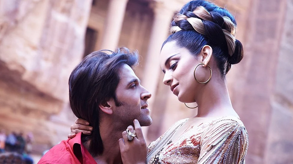 <p>Kangana and Hrithik in a still from <i>Krrish</i>. </p>