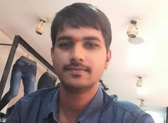 <p>Karthik, the stalker</p>