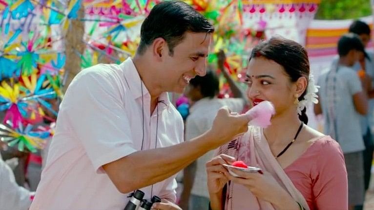 Akshay Kumar and Radhika Apte in the song, <i>Aaj Se Teri </i>from <i>PadMan</i>.