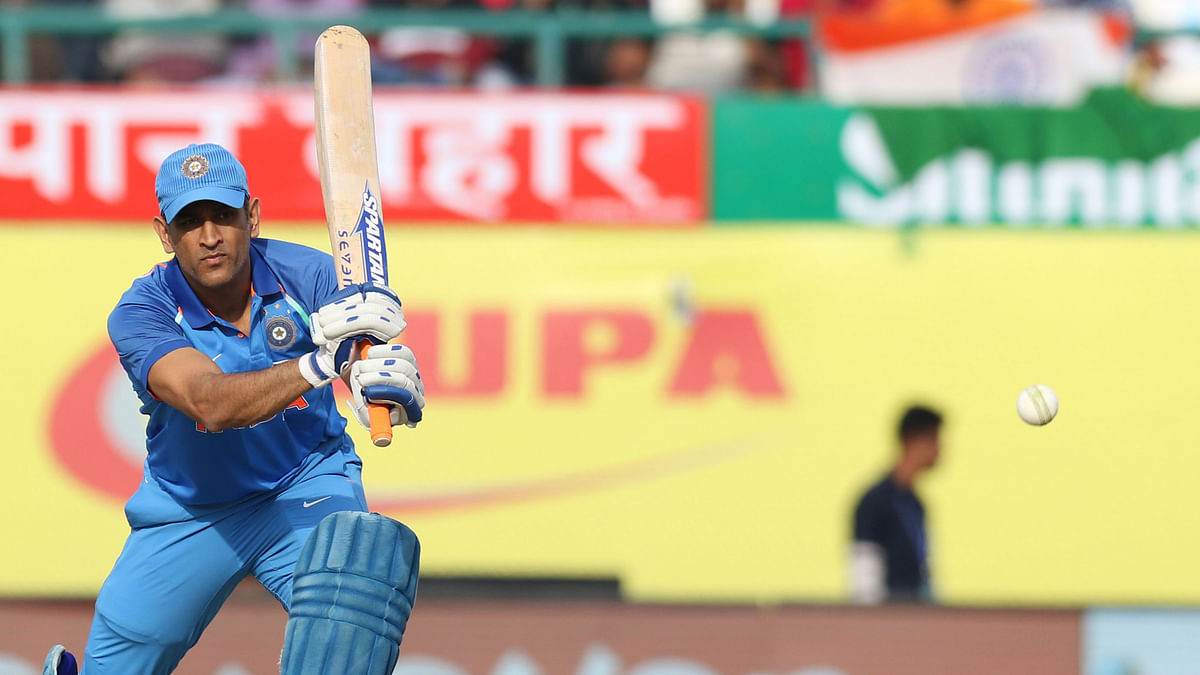 Struggling at 29/7, Dhoni’s 65 Helps India Post 112/10 v