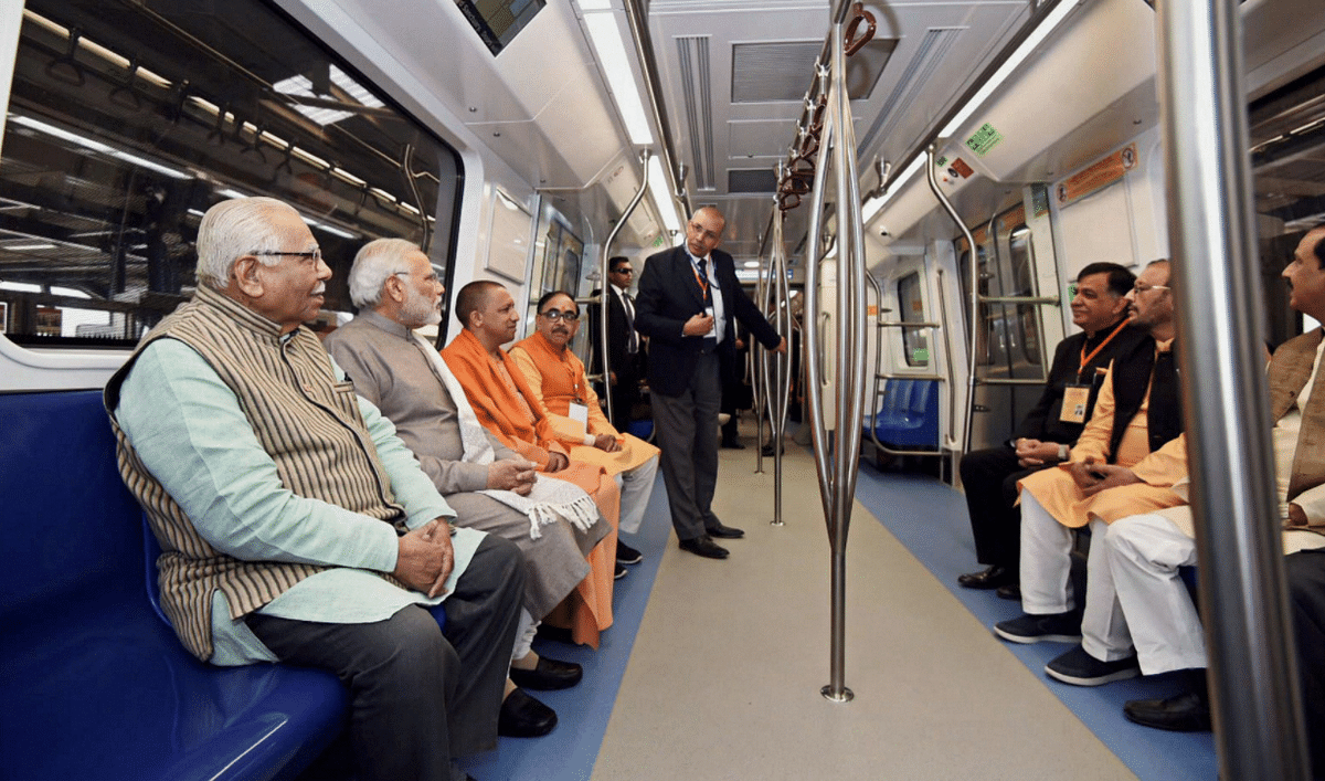 The Magenta Line of Delhi Metro runs between Noida’s Botanical Garden and Delhi’s Kalkaji Mandir stations.