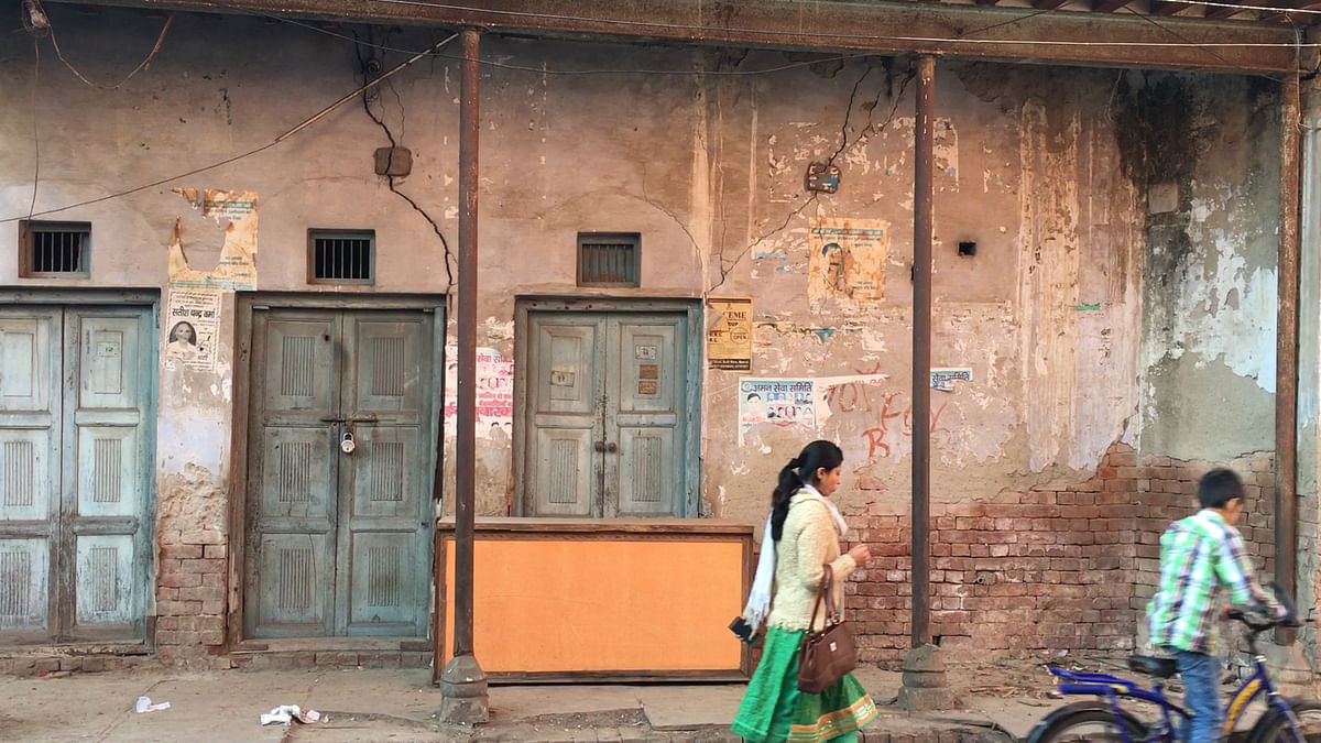 A Muslim family was not allowed to move into their house in Meerut, as Hindu neighbours opposed them moving in.