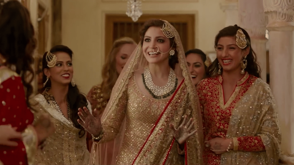 savya sachi mukharjee designs anushka sharma lehenga