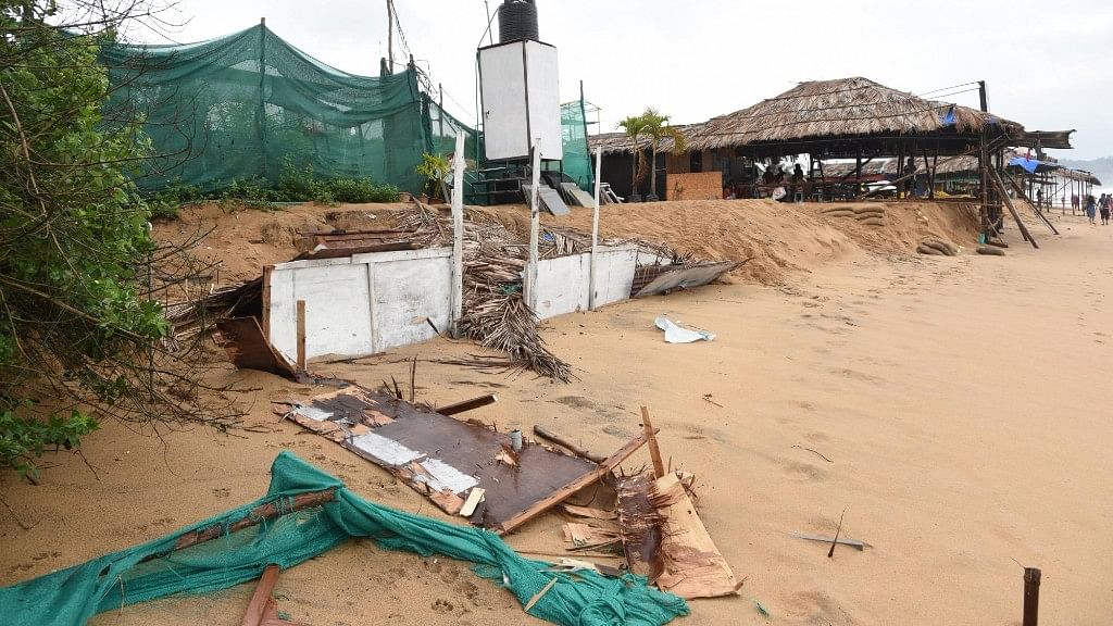 Destruction caused by Cyclone Ockhi in Goa on 5 December 2017. 