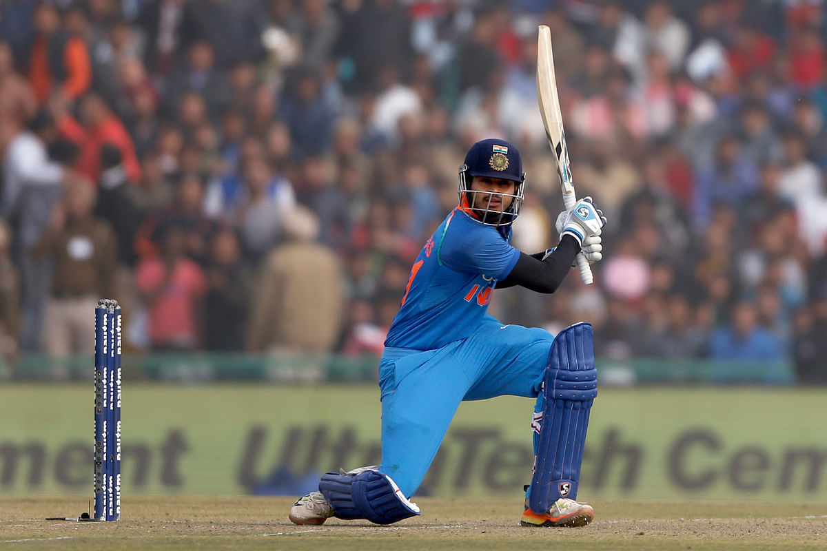 India thrash Sri Lanka by 141 runs in the second ODI in Mohali on Wednesday.