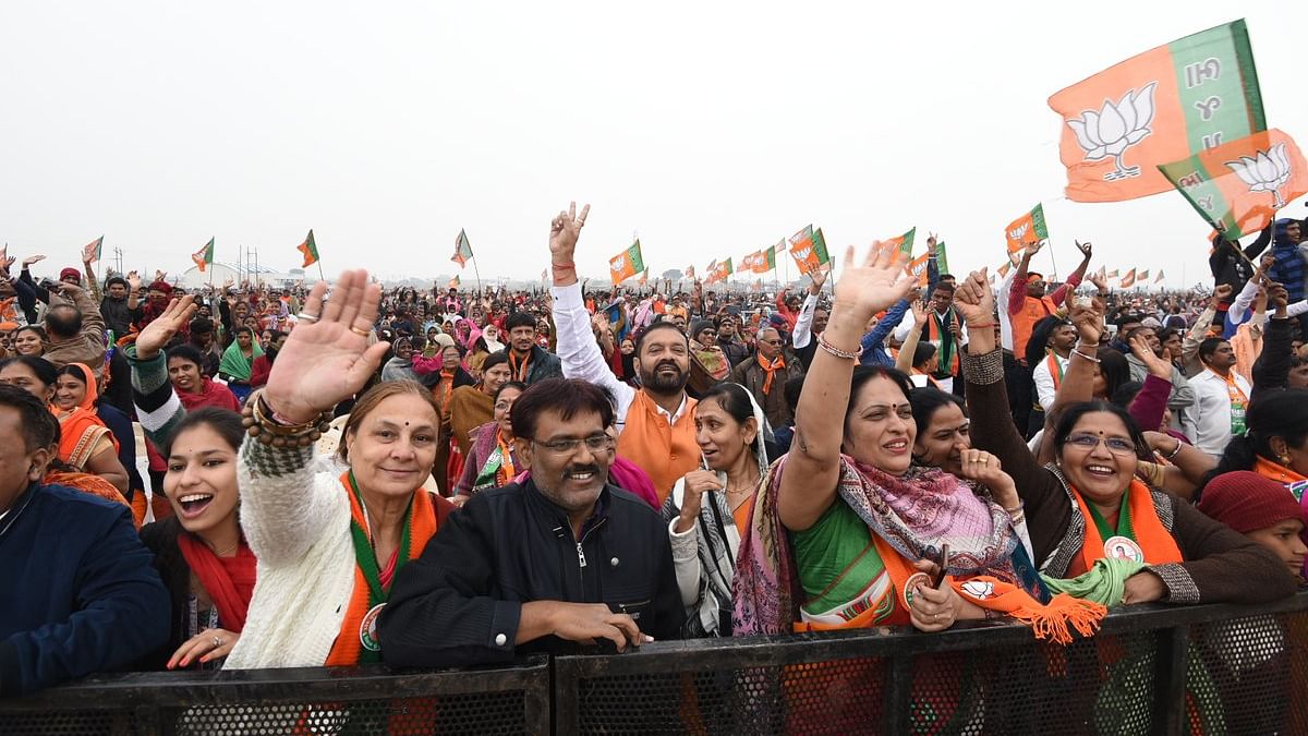 Both the BJP and the Congress have in their manifestos for the upcoming Gujarat polls focussed on women-centric issues.&nbsp;
