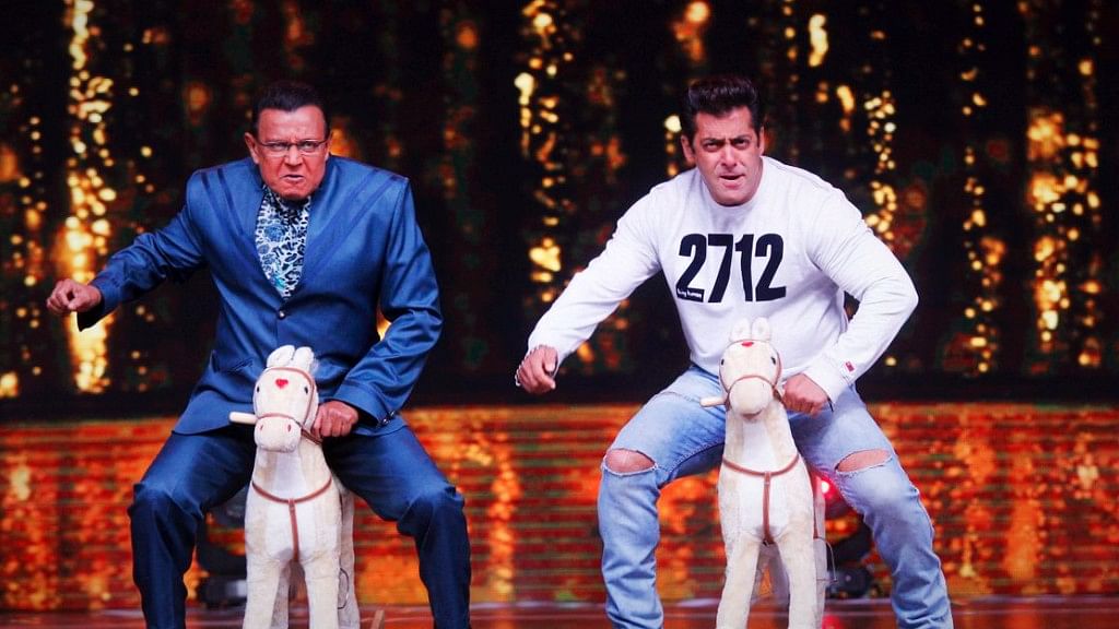 Mithun Chakraborty and Salman Khan riding ‘horses’.