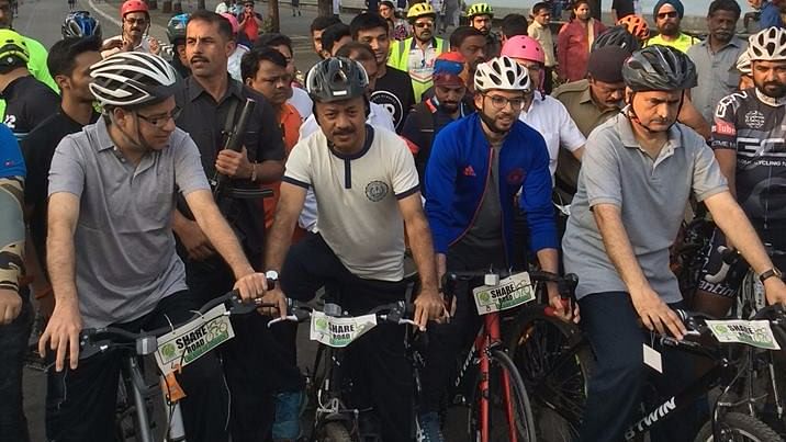 Mumbaikars, along with Aaditya Thackeray, ready to pedal it out.&nbsp;