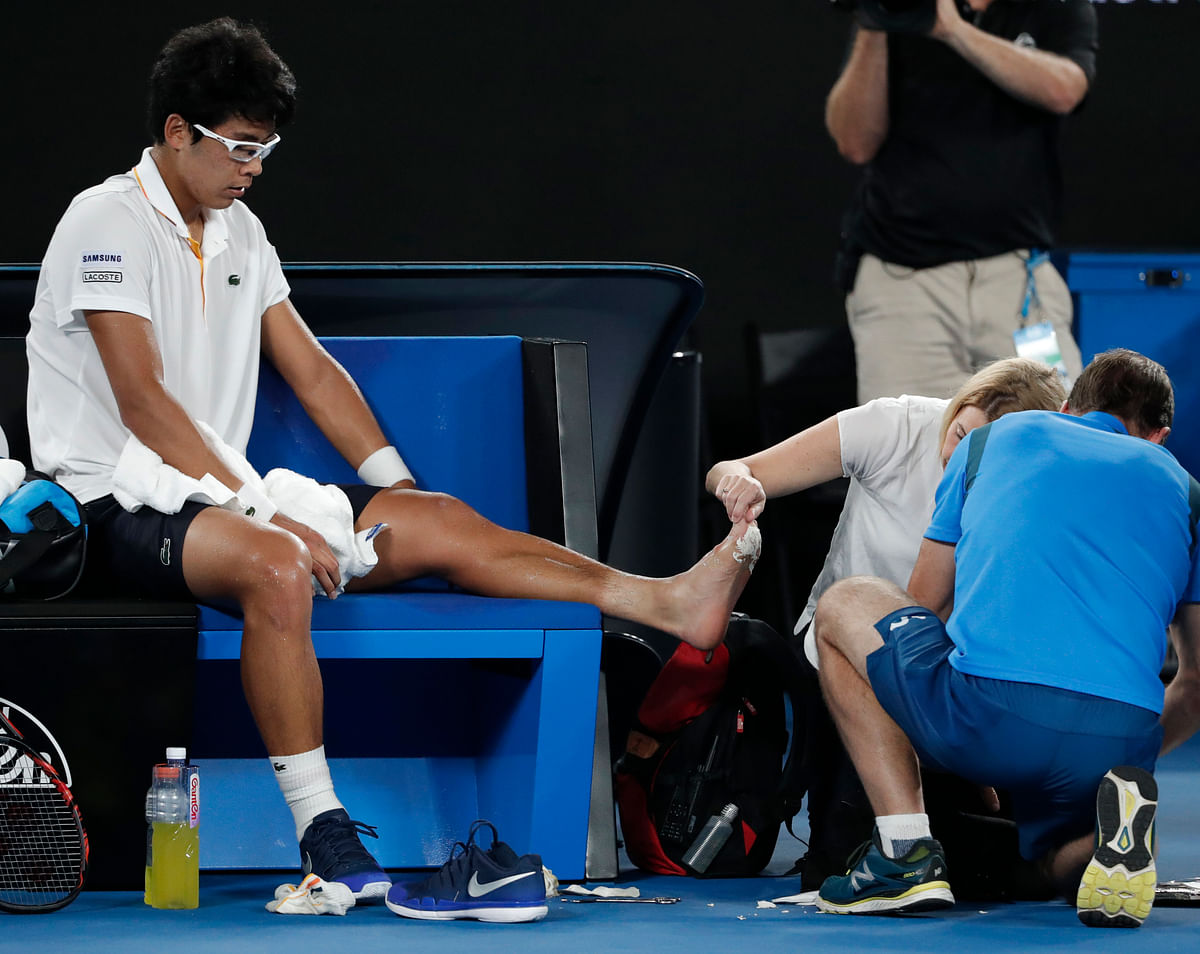 Chung Hyeon was trailing 1-6, 2-5 when he decided to retire due to foot blisters.