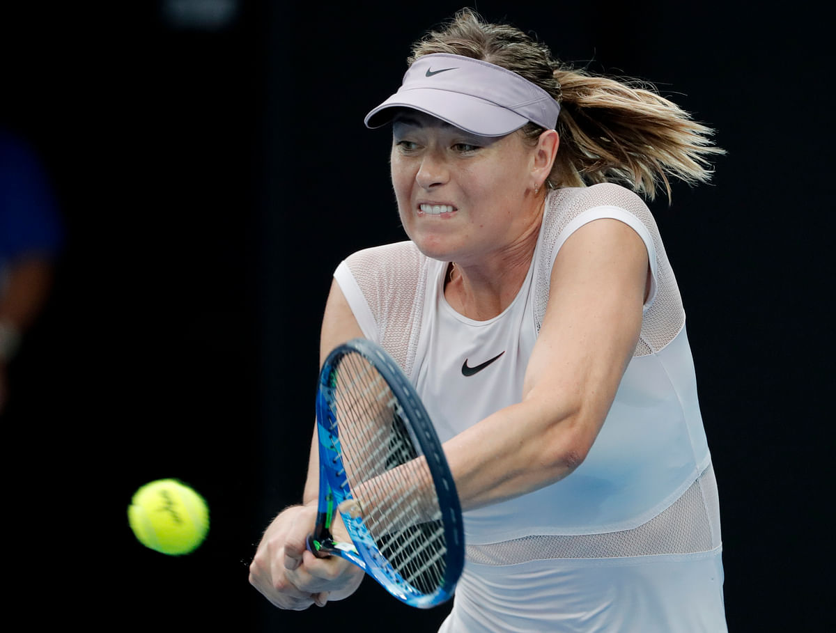 Maria Sharapova lost to Angelique Kerber in third round of the Australian Open on Saturday.