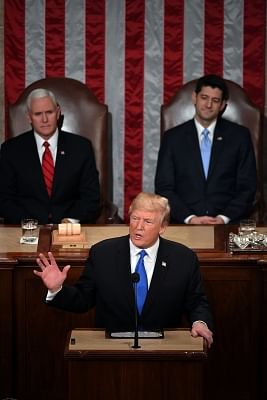 WASHINGTON, Jan. 31, 2018 (Xinhua) -- U.S. President Donald Trump(front) delivers his State of the Union address to a joint session of Congress on Capitol Hill in Washington D.C., the United States, Jan. 30, 2018. (Xinhua/Yin Bogu/IANS)