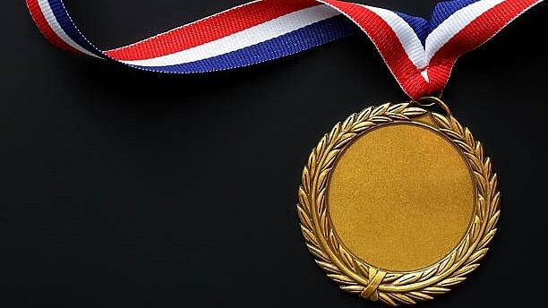 Bangalore University has asked its students to pay a fee to receive their gold medals.