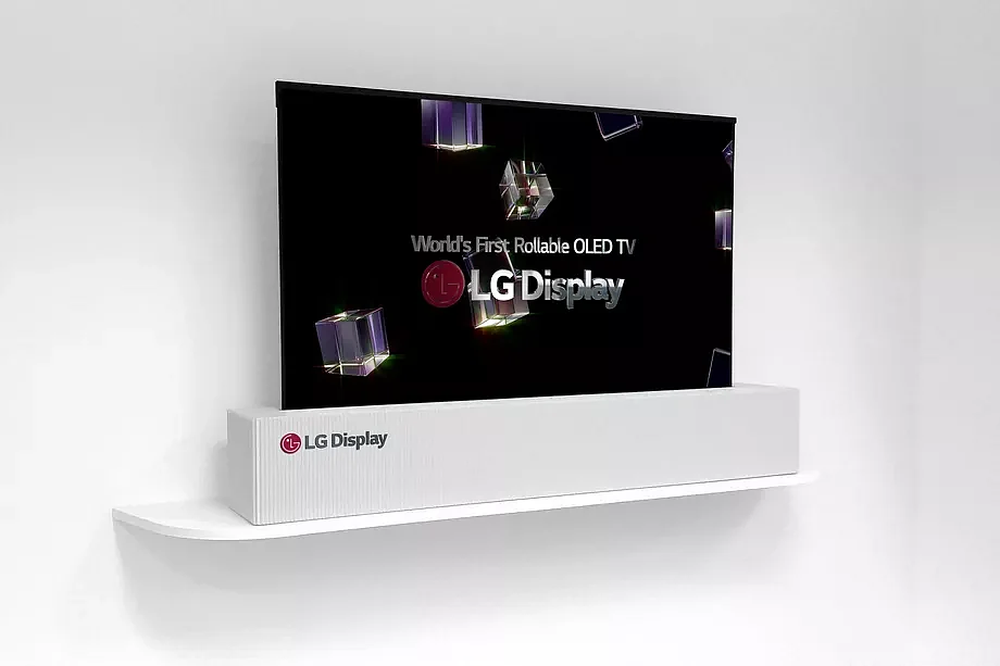 LG’s Roll-up television has caught everyone’s eye. 