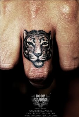 Hand Tattoos for Women 80 Best Designs Ideas for 2023  LadyLife