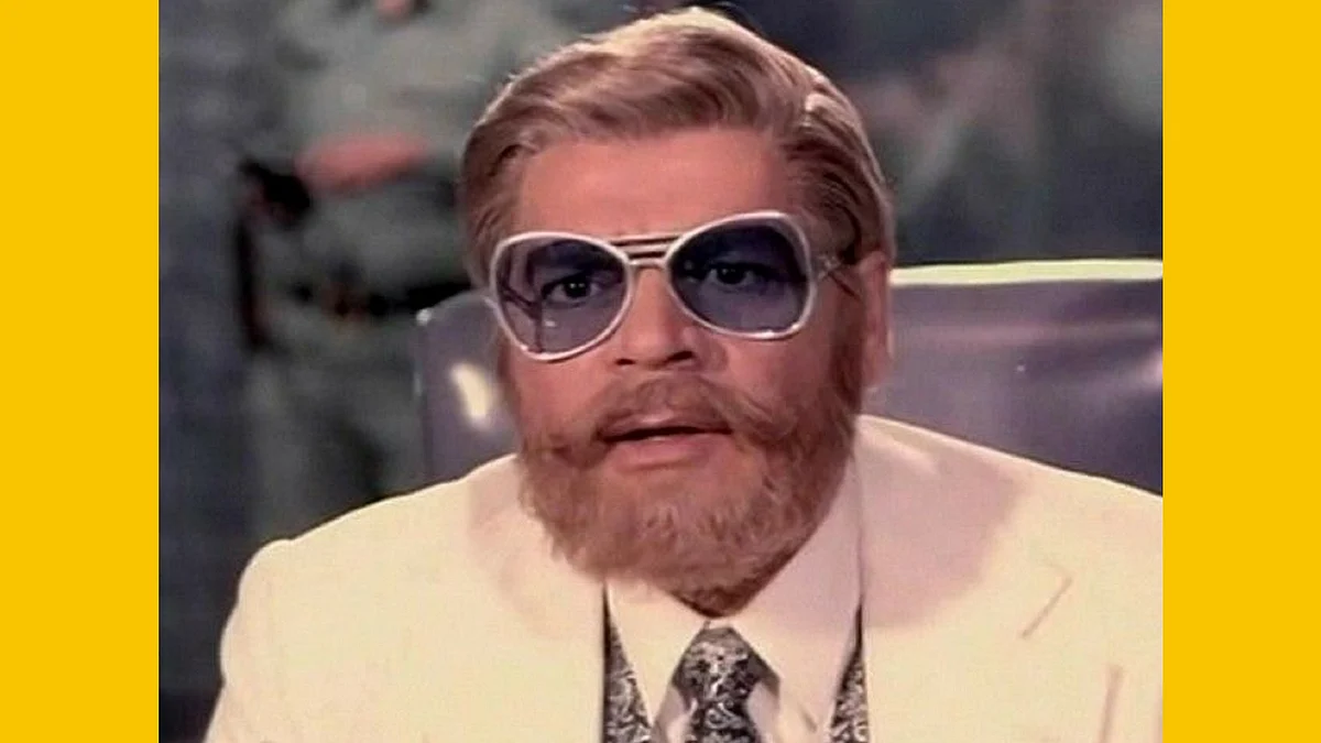 Bollywood pumped up this popular narrative with a string of “colorful bad men” – Ajit, Jeevan, Pran.