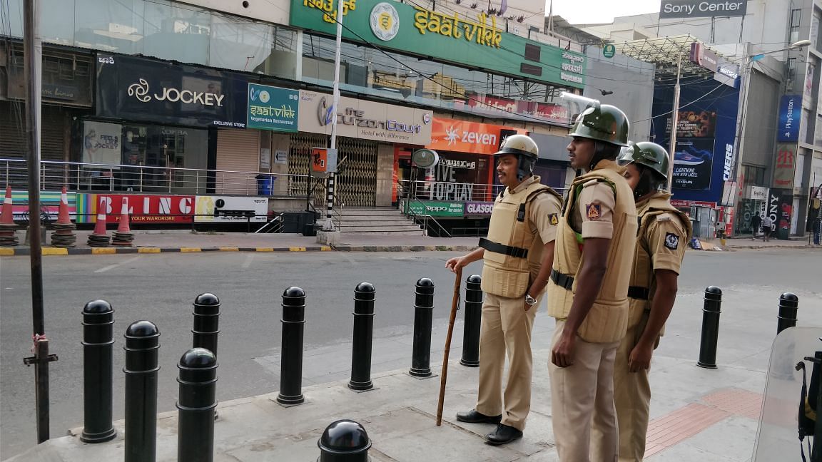 Karnataka Bandh Live Updates: Normal Life Thrown Out of Gear in Bengaluru