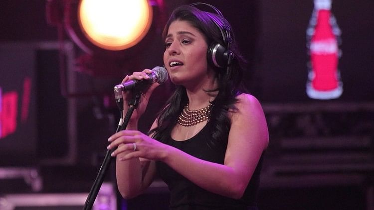 Sunidhi Chauhan gives birth to her first child.&nbsp;