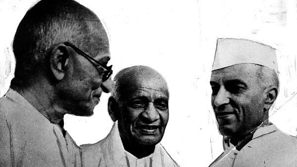 Mahatma Gandhi, Sardar Patel and Pandit Nehru.